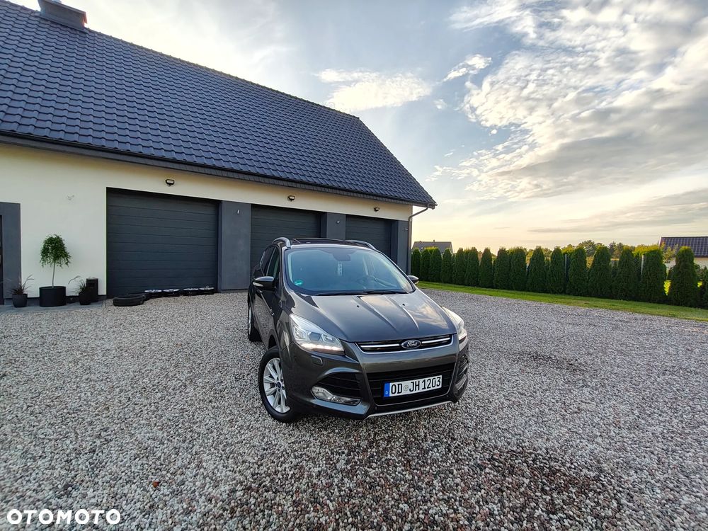 Ford Kuga - 1