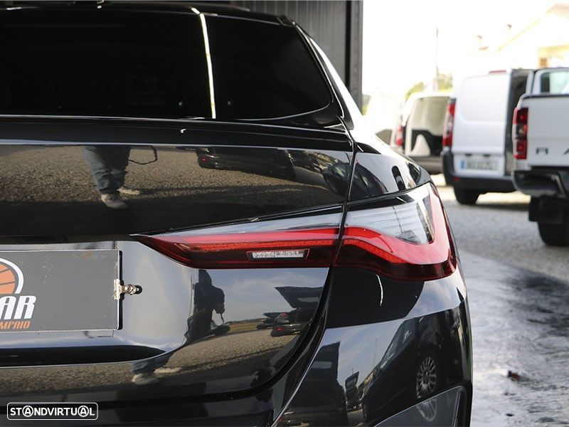 BMW i4 eDrive40 Pack Desportivo M - 7