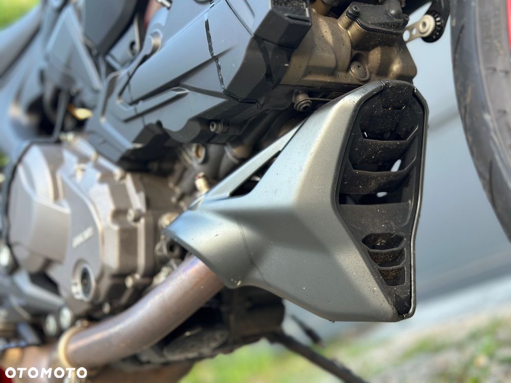 Ducati Monster - 5