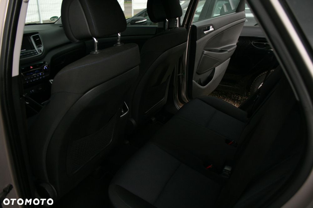 Hyundai Tucson 1.6 GDi 2WD Select - 10