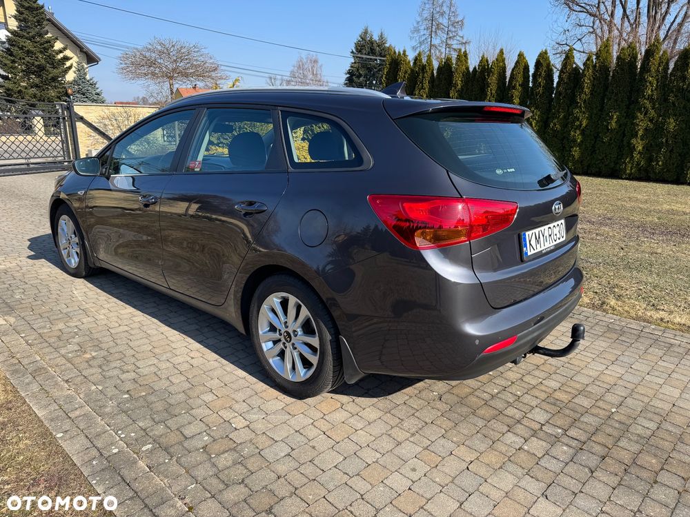 Kia Ceed 1.6 CRDi M - 9