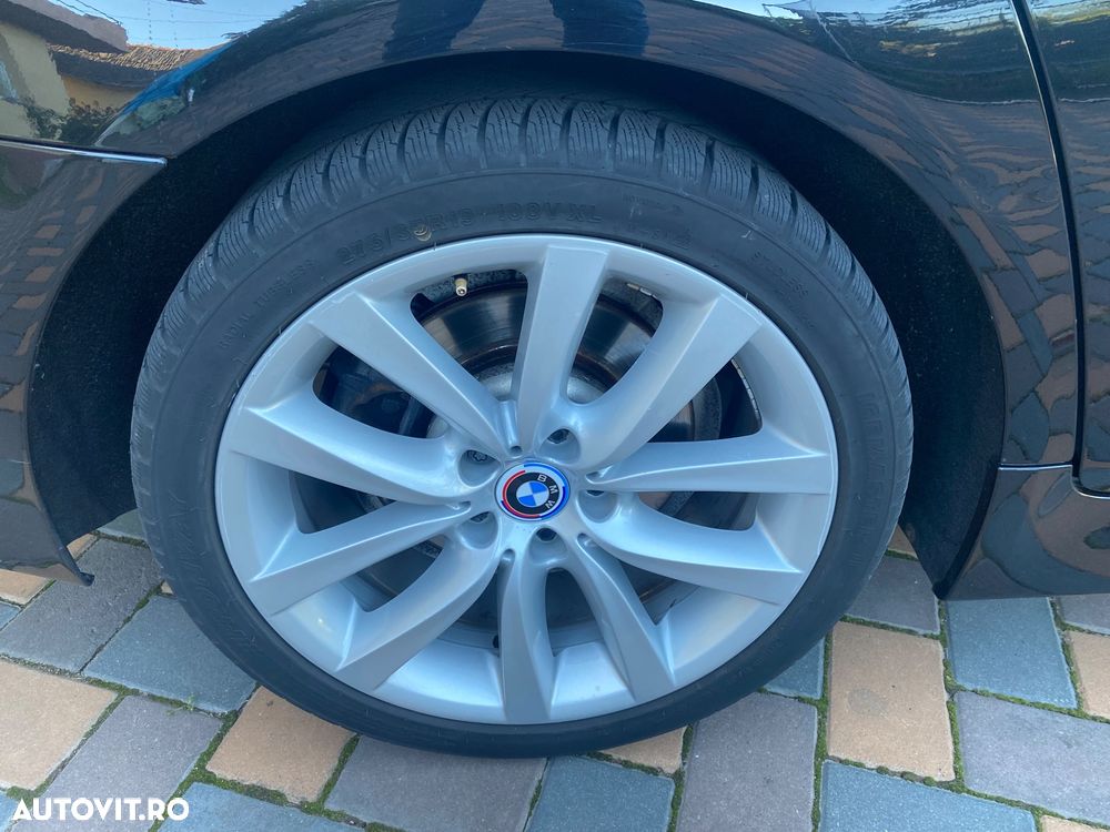 BMW Seria 5 520d - 11