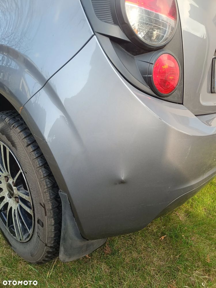 Chevrolet Aveo 1.2 LT - 15