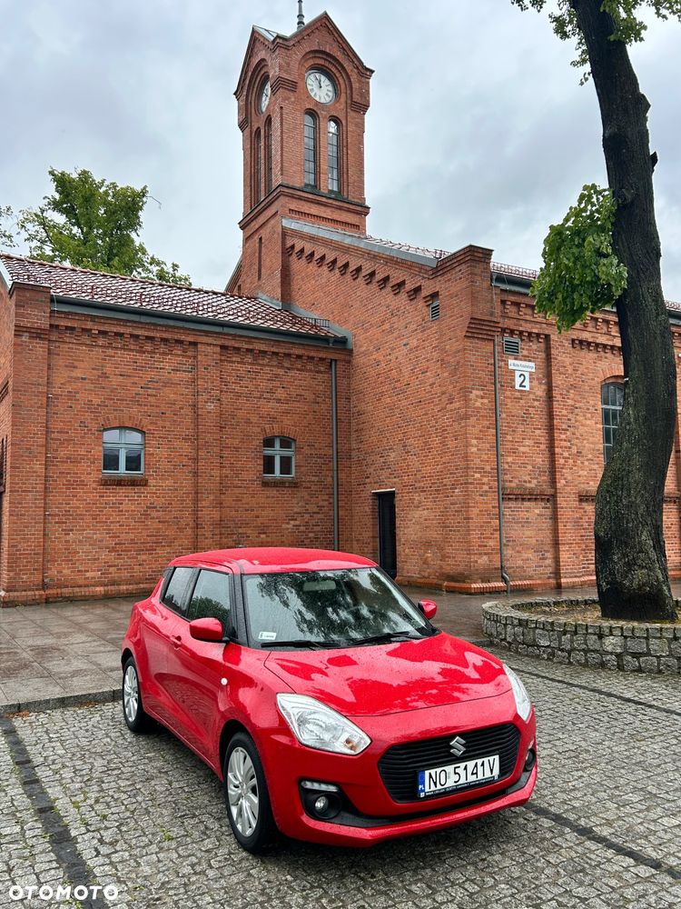 Suzuki Swift 1.2 Premium Plus - 2