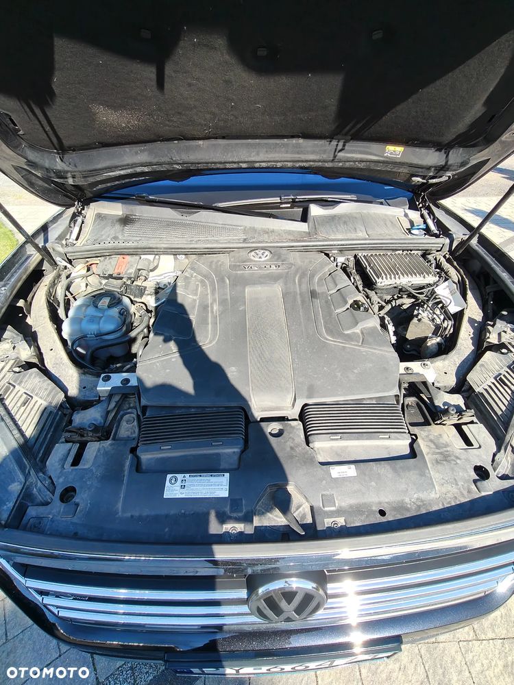 Volkswagen Touareg 3.0 V6 TDI SCR 4Mot R-Line - 15