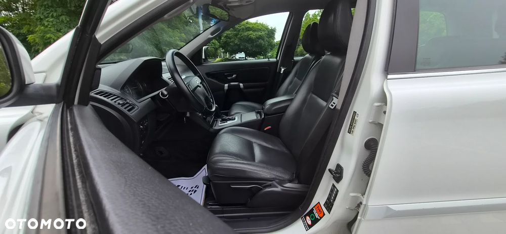 Volvo XC 90 2.4 D5 Executive - 24