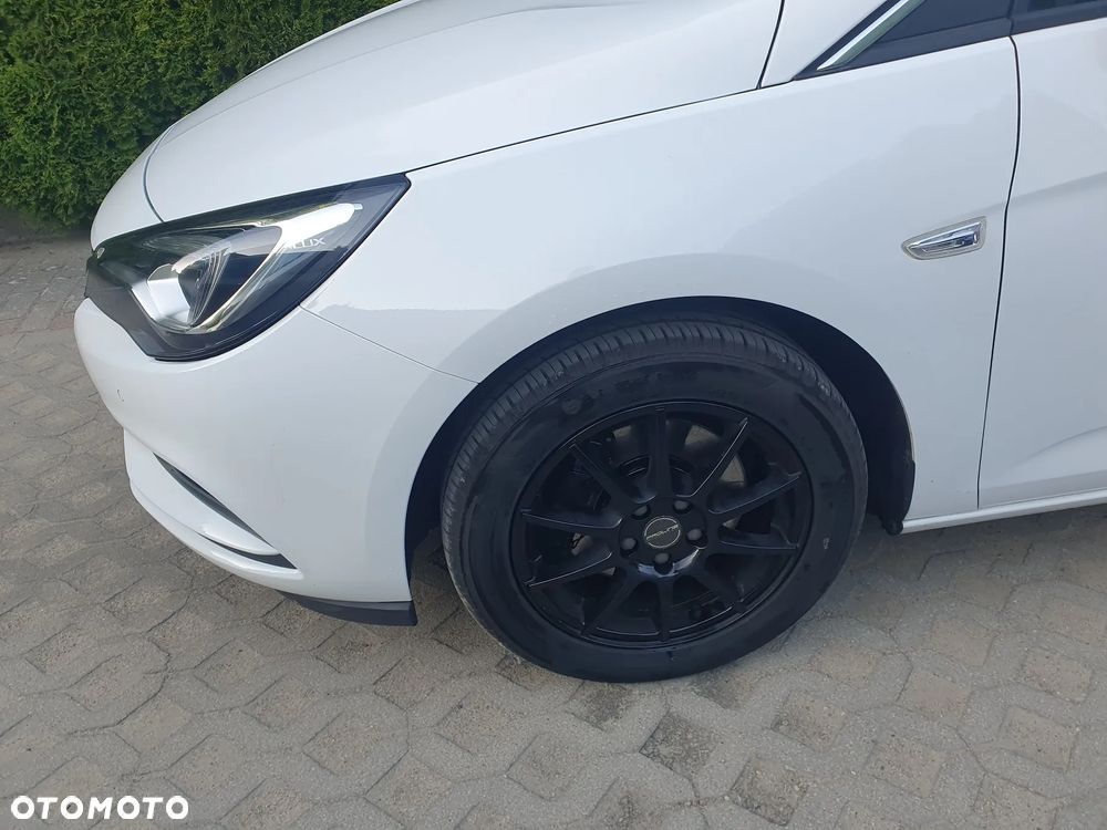 Opel Astra 1.6 D Automatik Start/Stop Innovation - 6