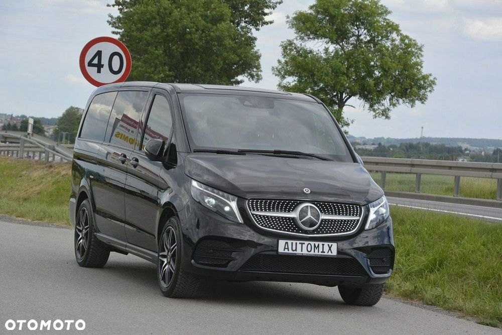 Mercedes-Benz Klasa V 300 d extralang 4Matic 9G-TRONIC Avantgarde - 14