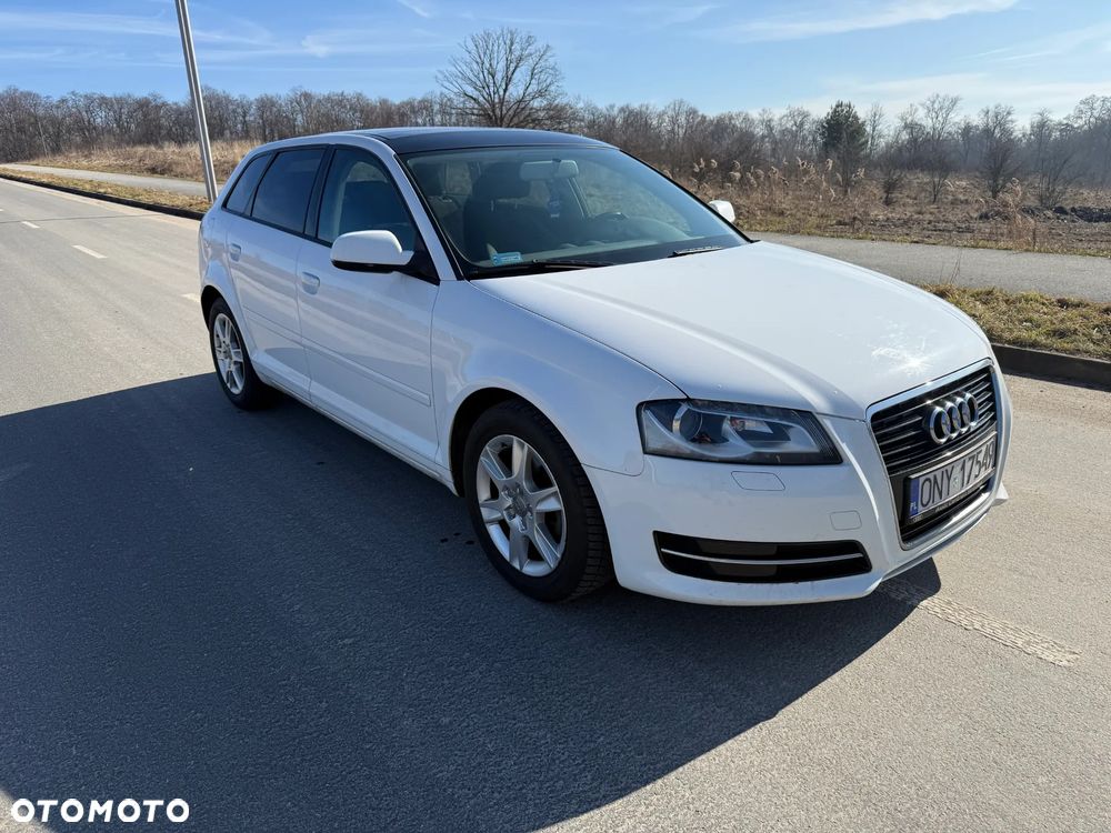 Audi A3 Sportback - 6