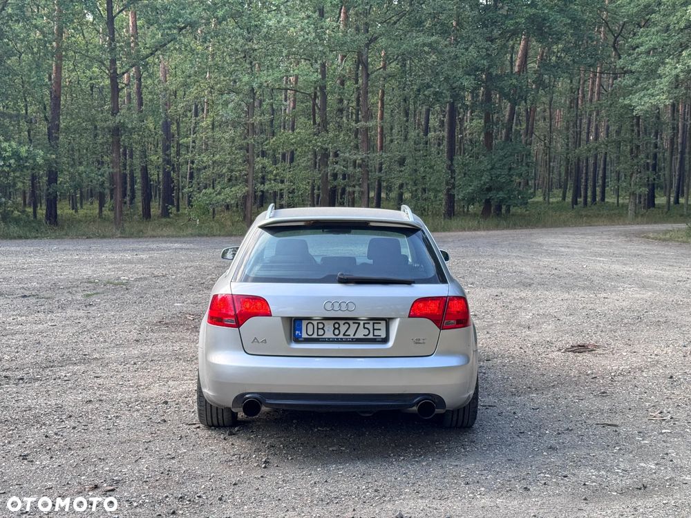 Audi A4 Avant 1.8T Quattro - 4