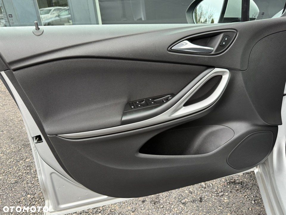 Opel Astra 1.4 Turbo Start/Stop Innovation - 19