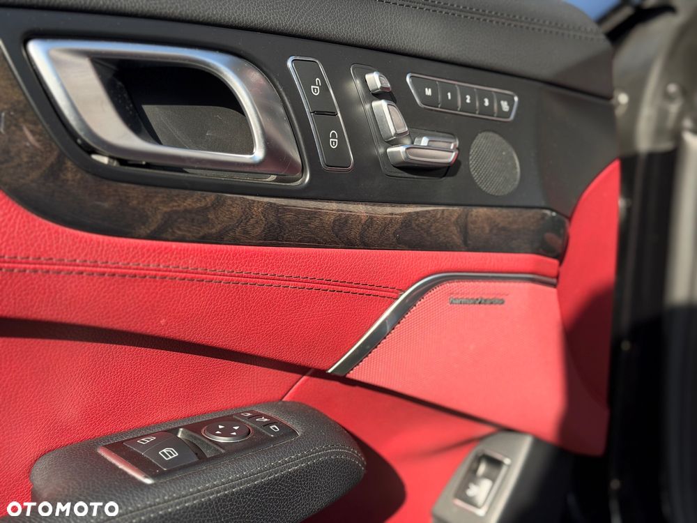 Mercedes-Benz SL 400 7G-TRONIC - 25
