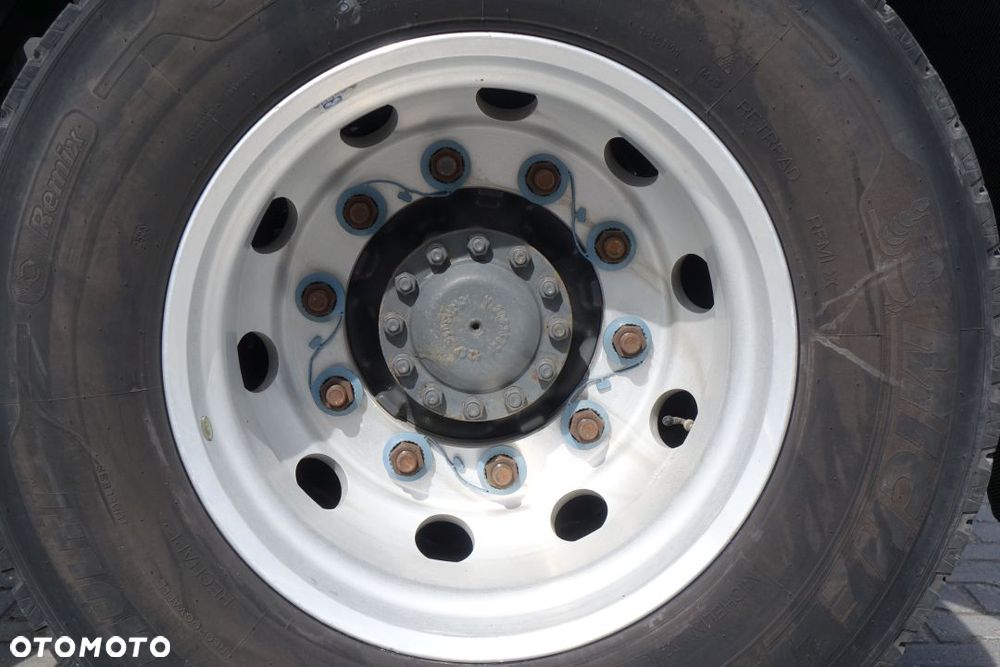 Renault GAMA T440 / EURO 6 / STANDARD / ADR / AUTOMAT / KLIMATYZACJA POSTOJOWA / SILNIK 13L - 17