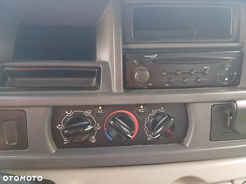 Renault Master - 11
