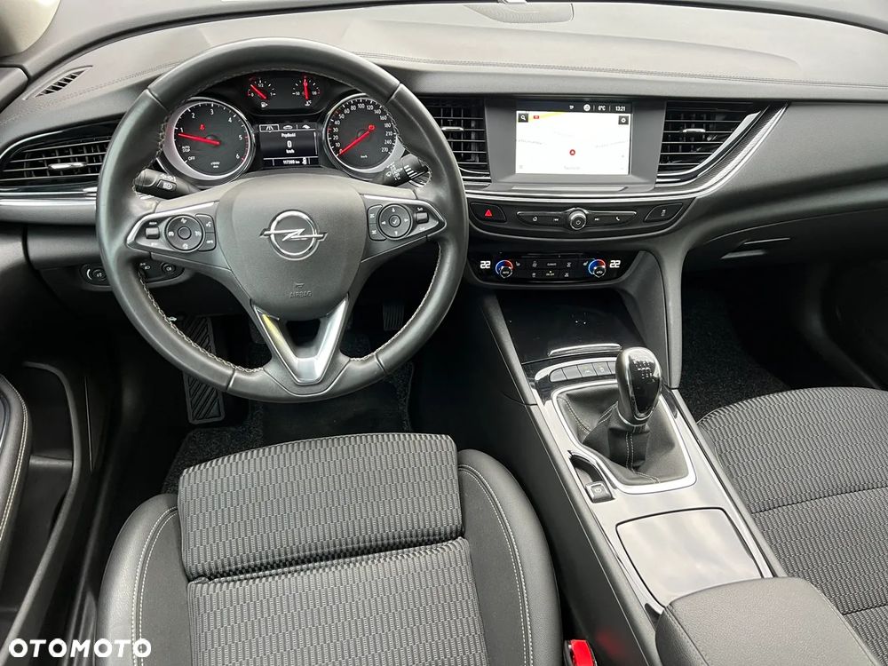 Opel Insignia - 20