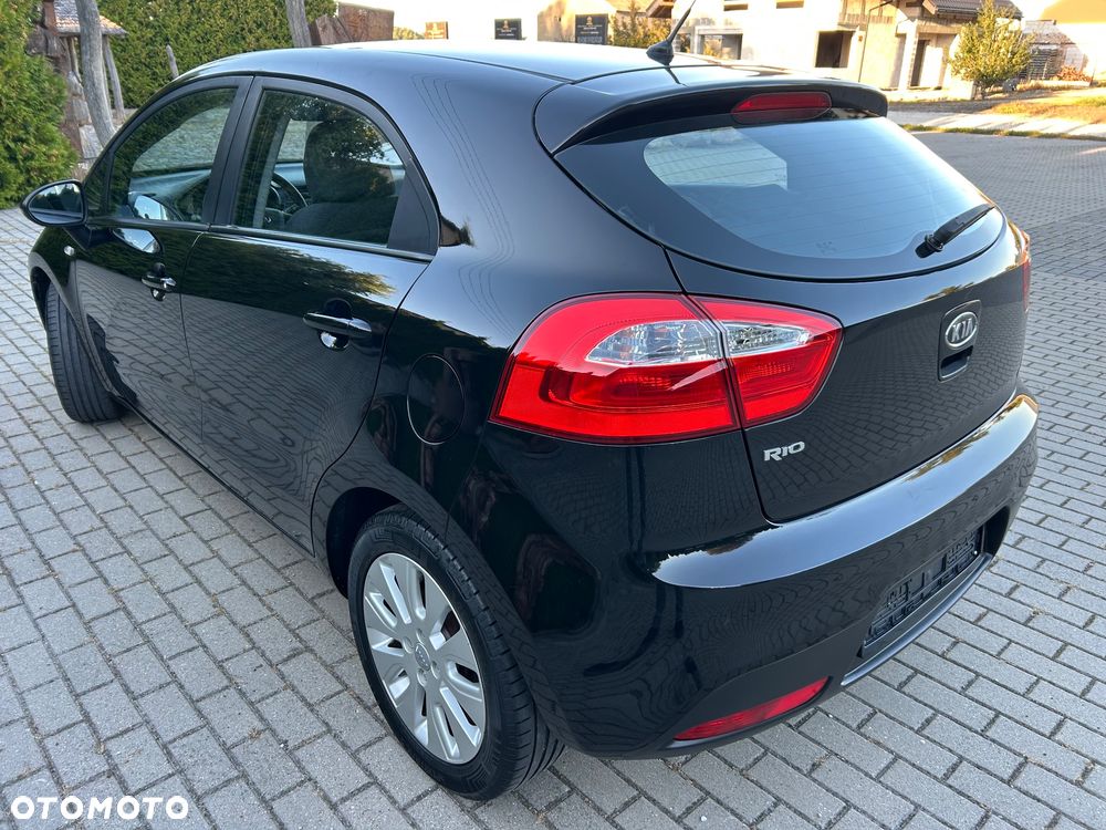 Kia Rio 1.4 Spirit - 8