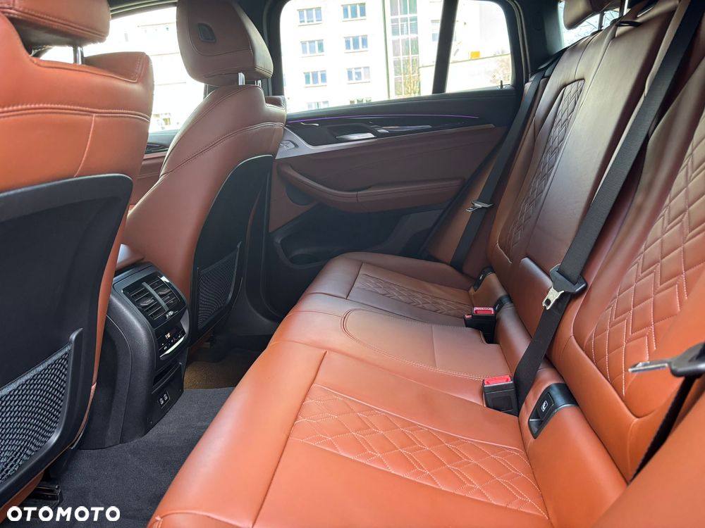 BMW X4 - 24
