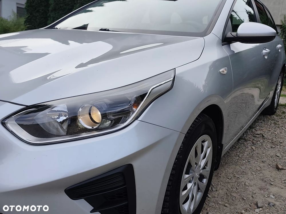 Kia Ceed 1.6 CRDi SCR L Business Line - 14