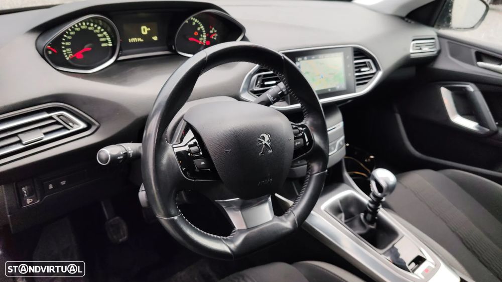 Peugeot 308 1.2 PureTech Style - 14