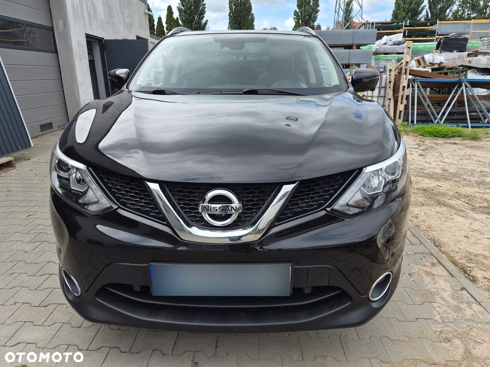 Nissan Qashqai - 2