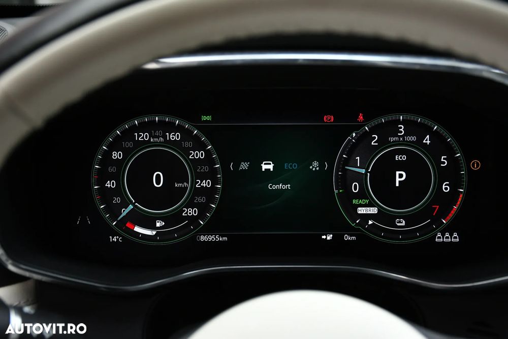 Jaguar F-Pace P400e AWD HSE - 25