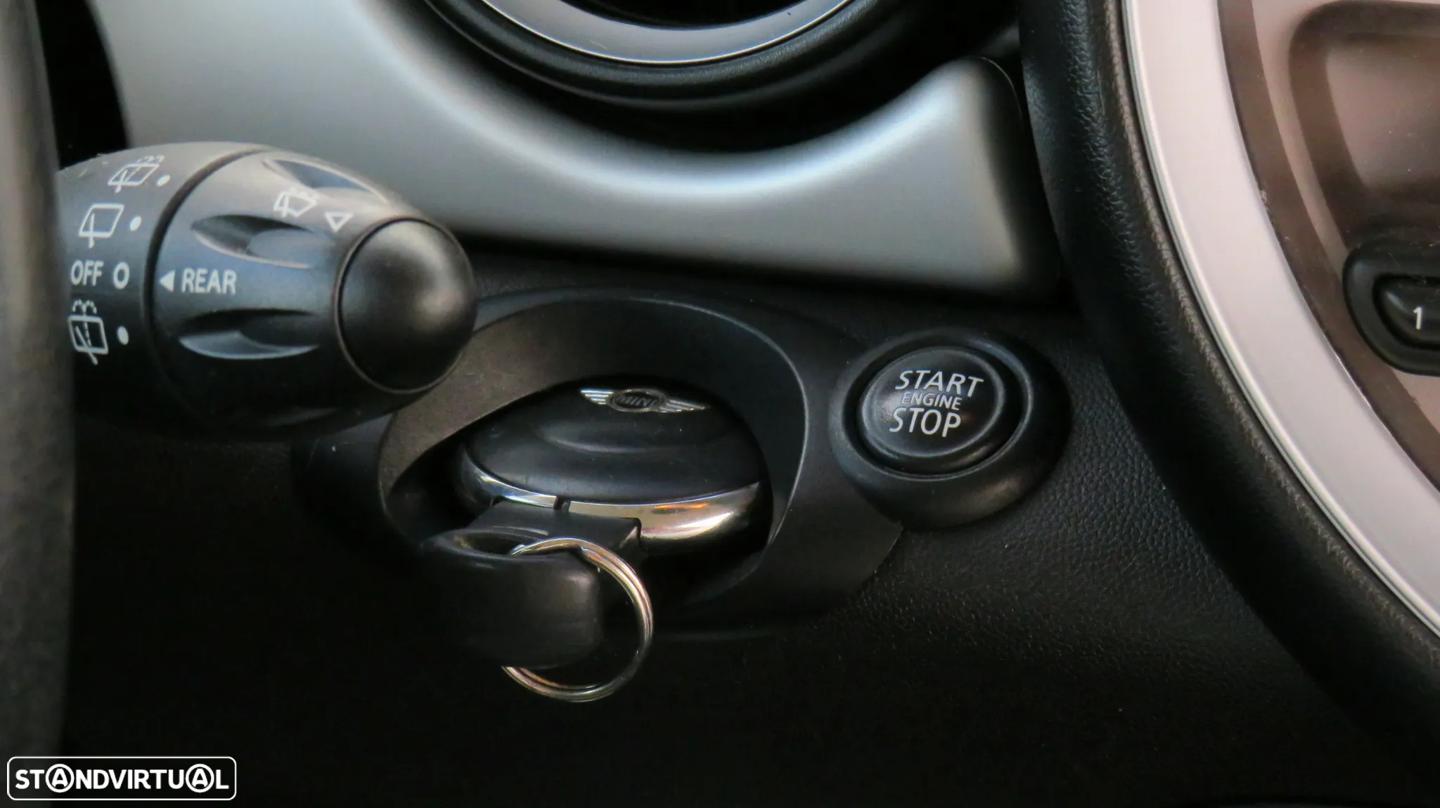 MINI 3 Portas Cooper D - 11