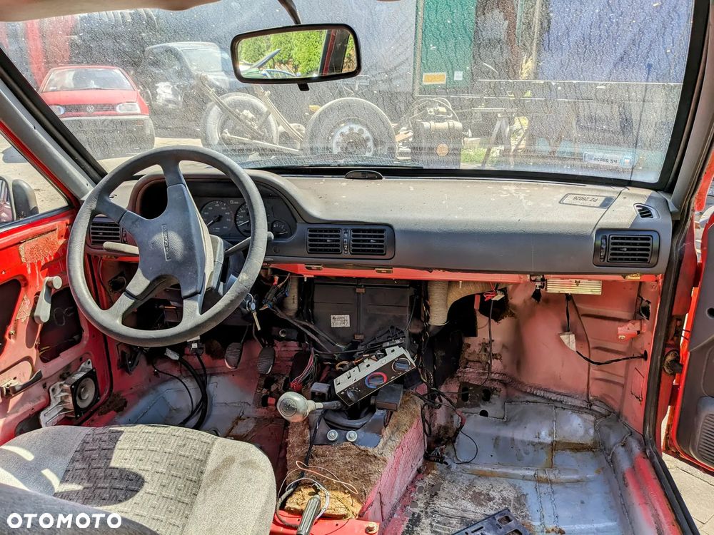 Polonez 1.6 benz. 2001 na części - 6