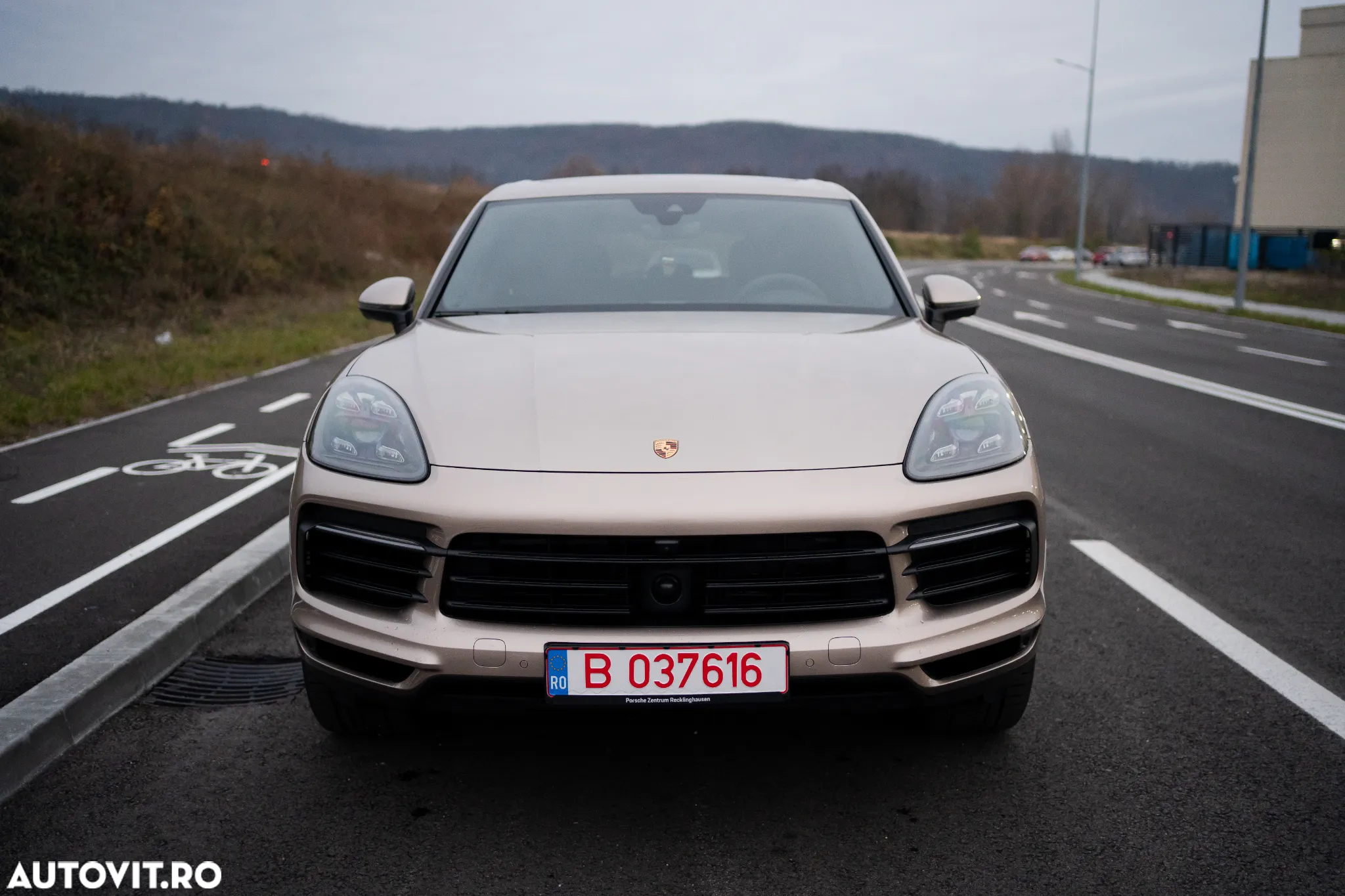 Porsche Cayenne S - 2