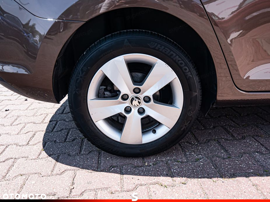 Skoda RAPID 1.0 TSI Ambition - 27