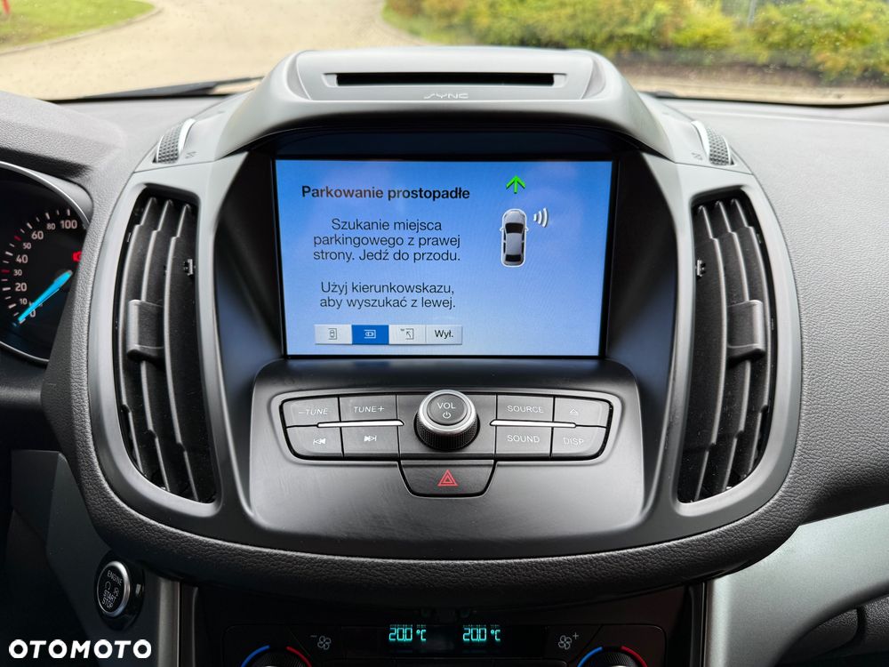 Ford Kuga 1.5 EcoBoost 2x4 Titanium - 23