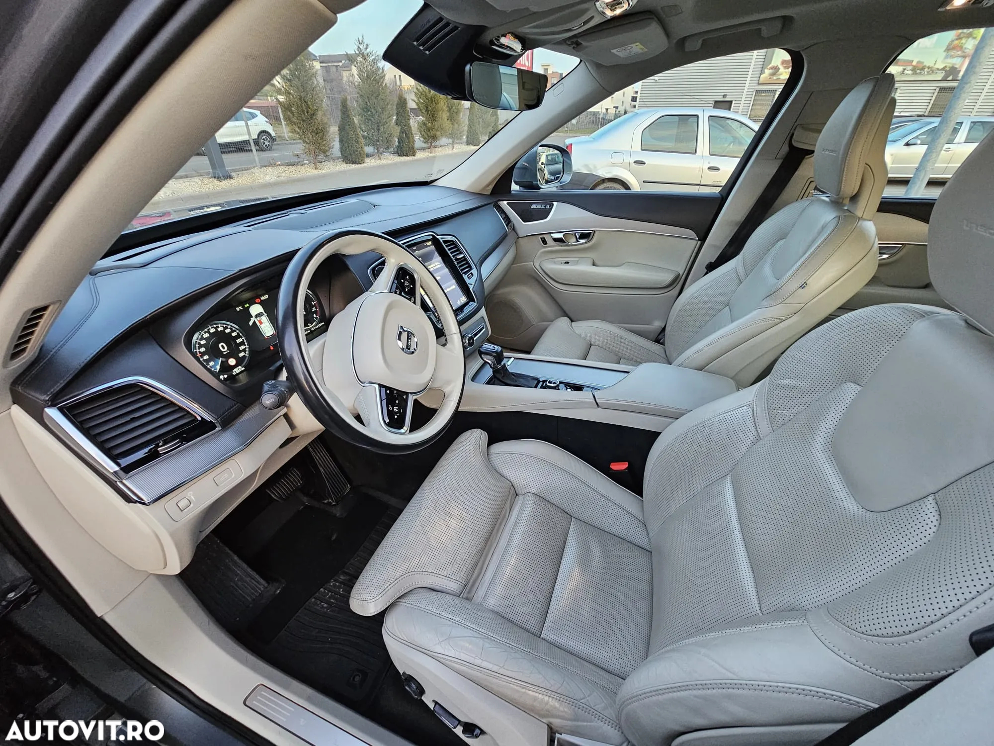 Volvo XC 90 D5 AWD Inscription - 9