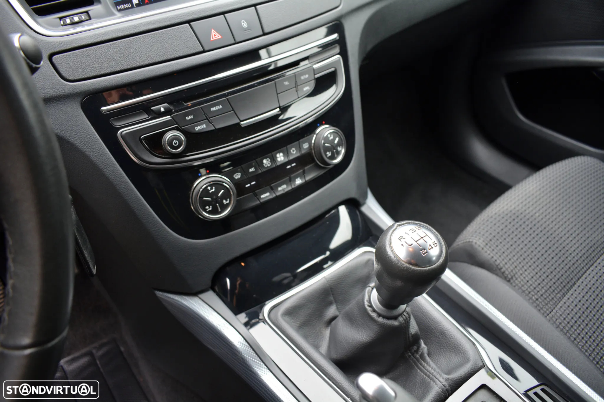 Peugeot 508 SW 1.6 BlueHDi Active - 14