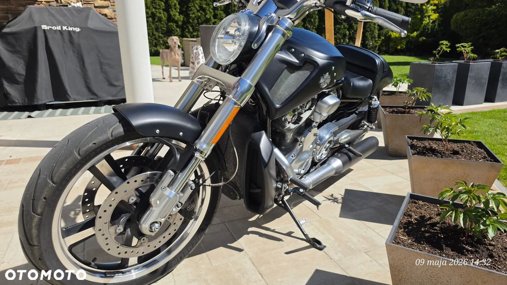 Harley-Davidson V-Rod Muscle - 3