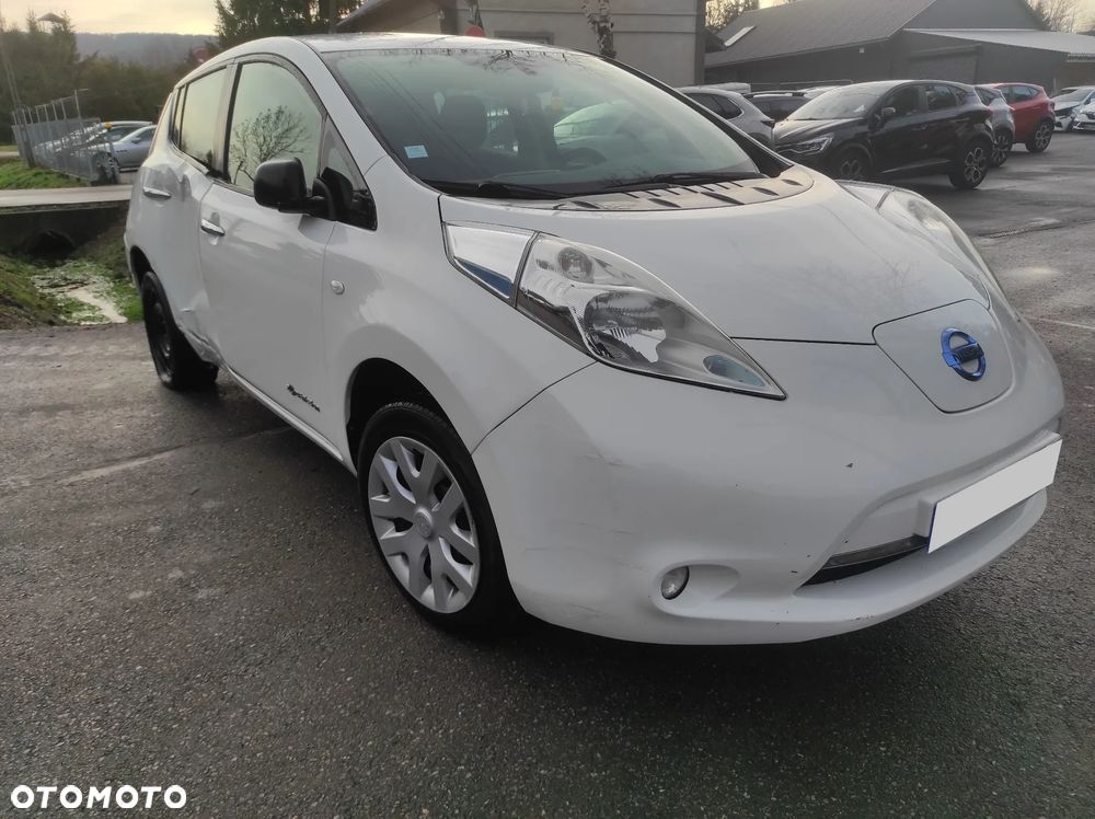 Nissan Leaf 24 kWh (ohne Batterie) Visia + - 1