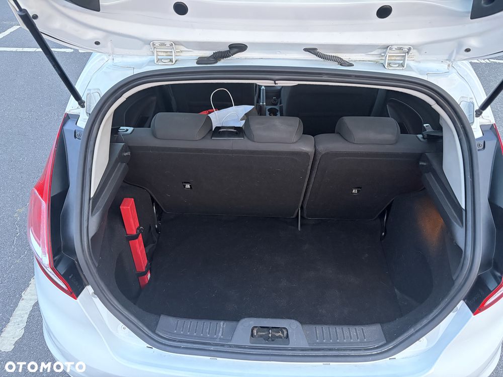Ford Fiesta 1.25 Silver X (Trend) EU6 - 17