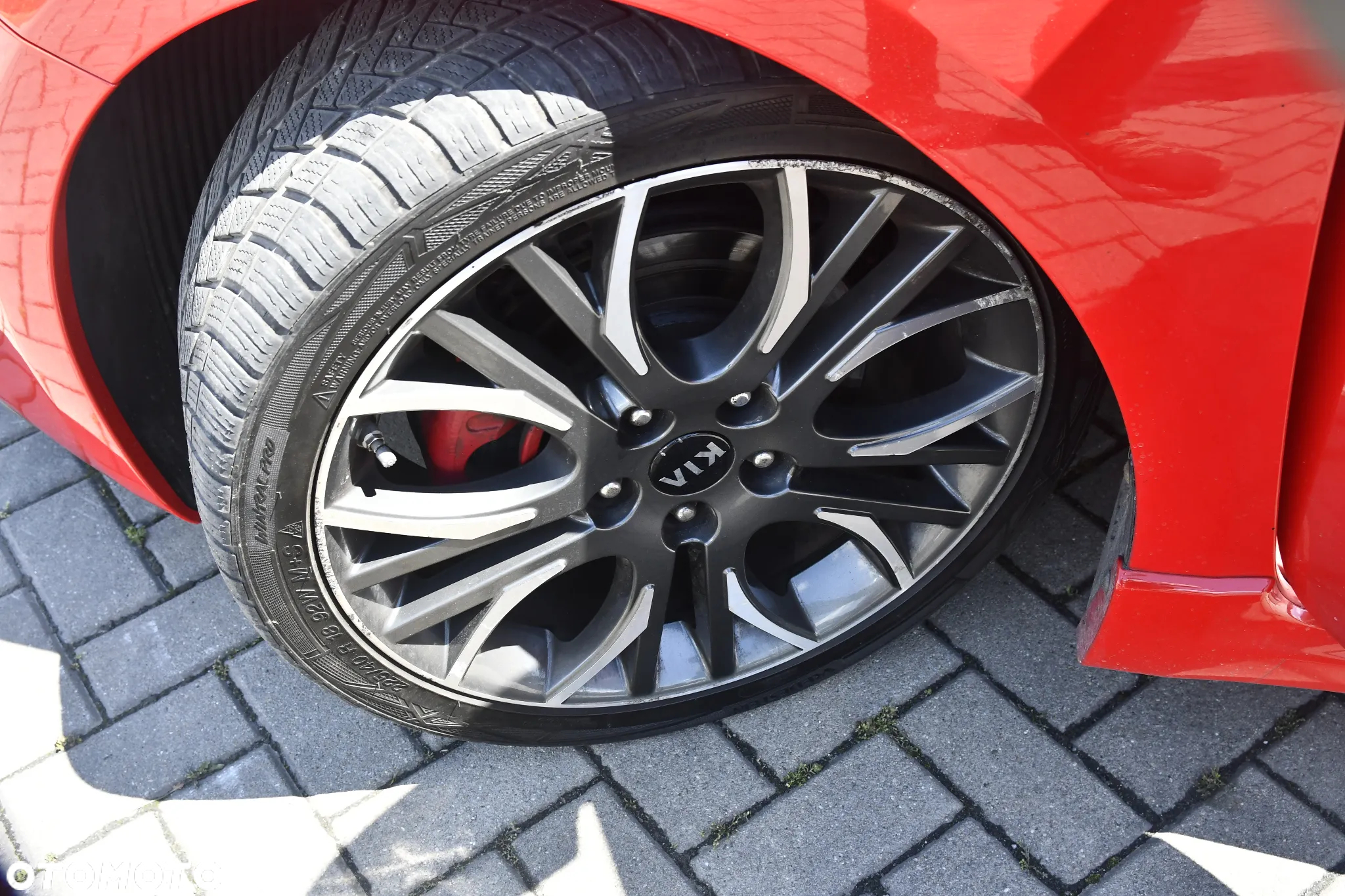 Kia Ceed 1.6 T-GDI GT - 38