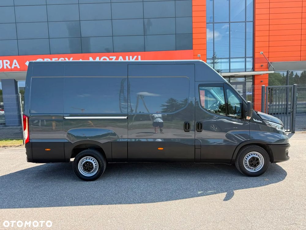Iveco Daily 35S180, 3.0 180KM, L3H2, HiMatic, Niski przebieg, Bardzo zadbany - 16