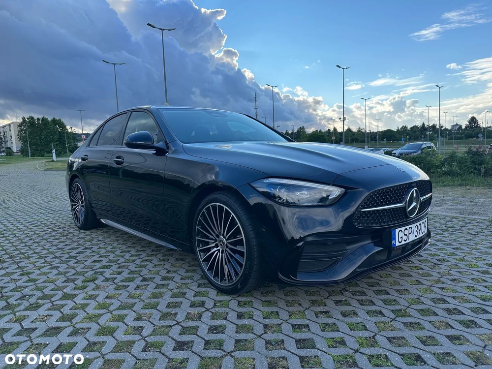Mercedes-Benz Klasa C 180 9G-TRONIC AMG Line Advanced - 4