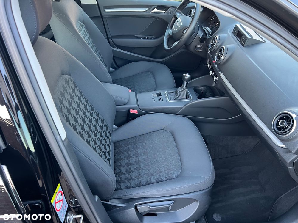 Audi A3 Sportback 1.2 TFSI Ambition - 7