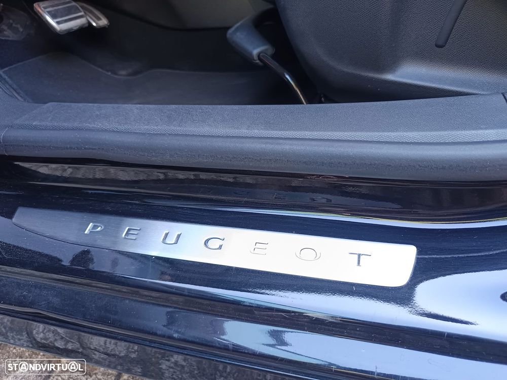 Peugeot 308 1.2 PureTech GT Line EAT6 - 11