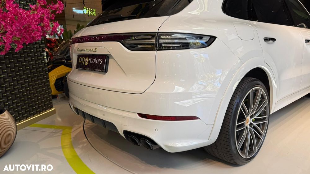 Porsche Cayenne - 5