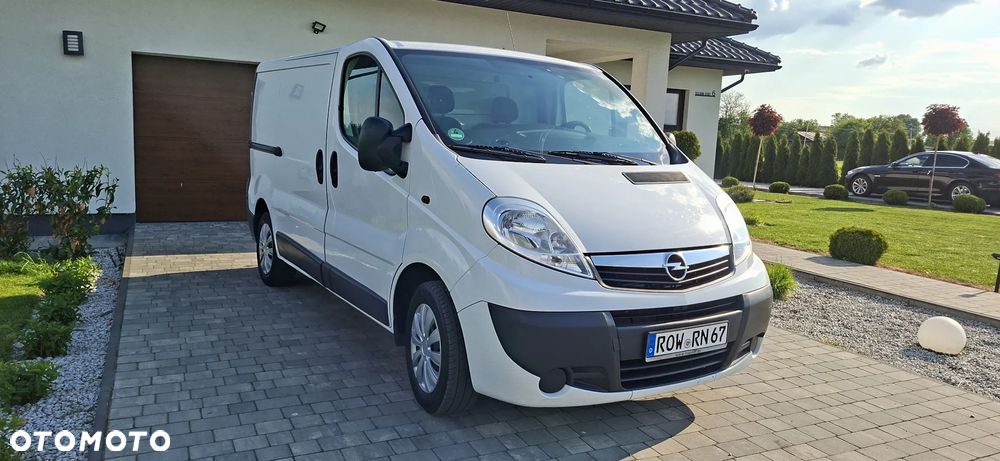 Opel vivaro - 3