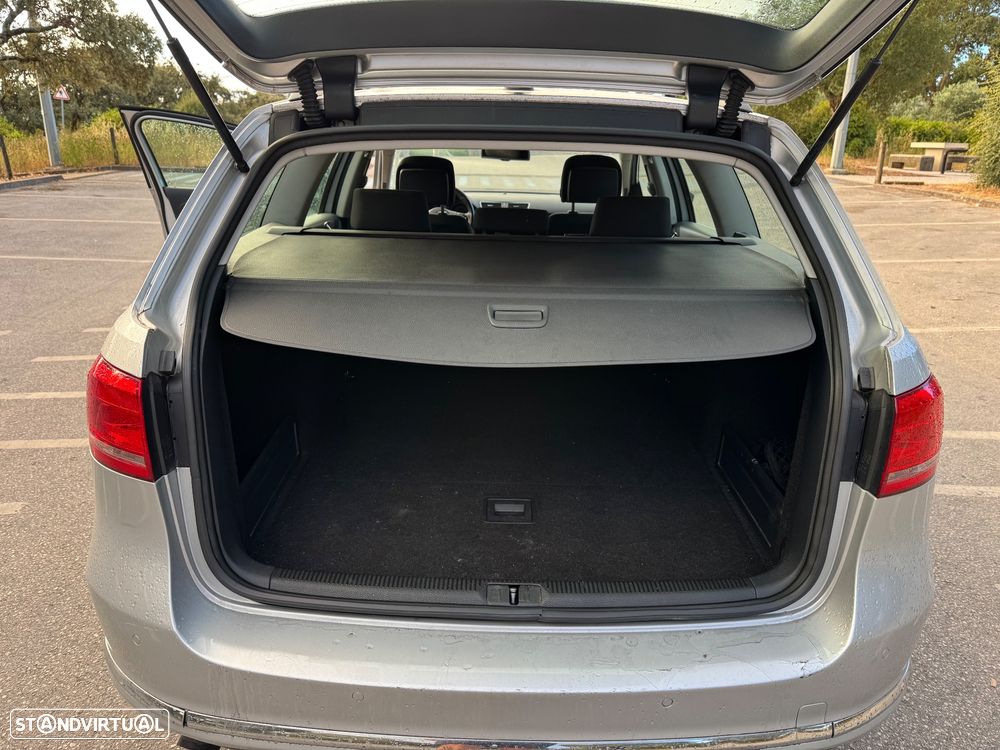 VW Passat Variant 1.6 TDI Confortline BlueMotion - 10