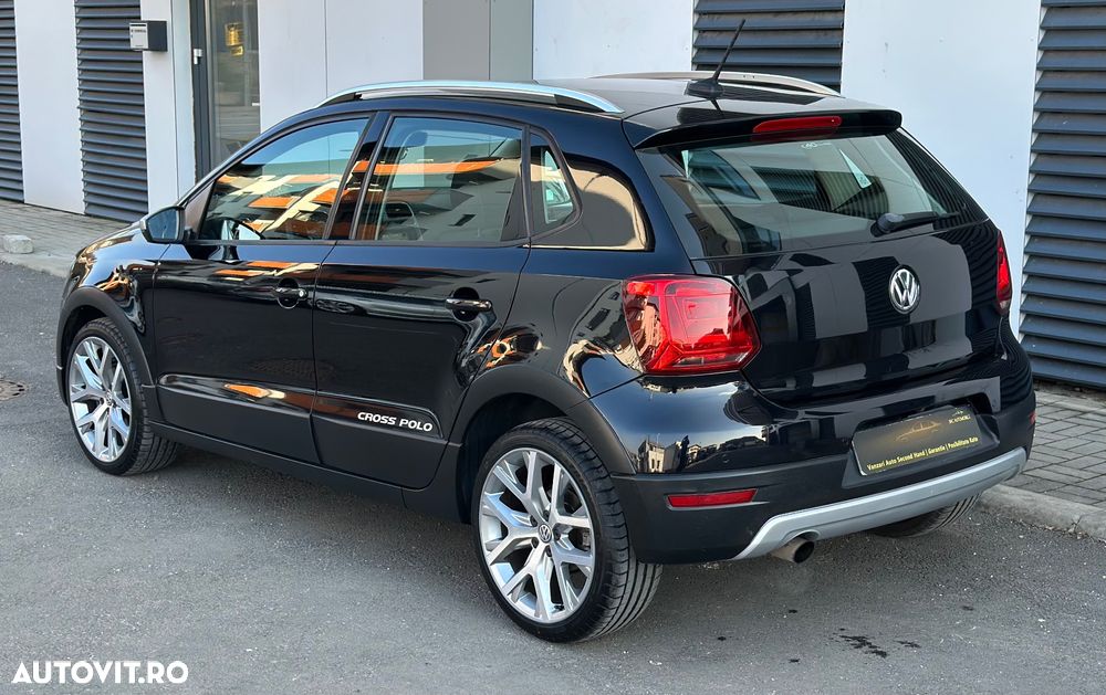 Volkswagen Polo 1.2 TSI (Blue Motion Technology) DSG Cross - 13