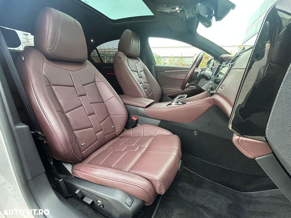 DS Automobiles DS 9 1.6 PHeV EAT8 Rivoli + - 16