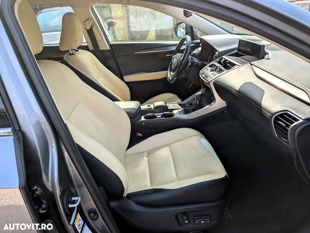 Lexus Seria NX 300h AWD Luxury - 15