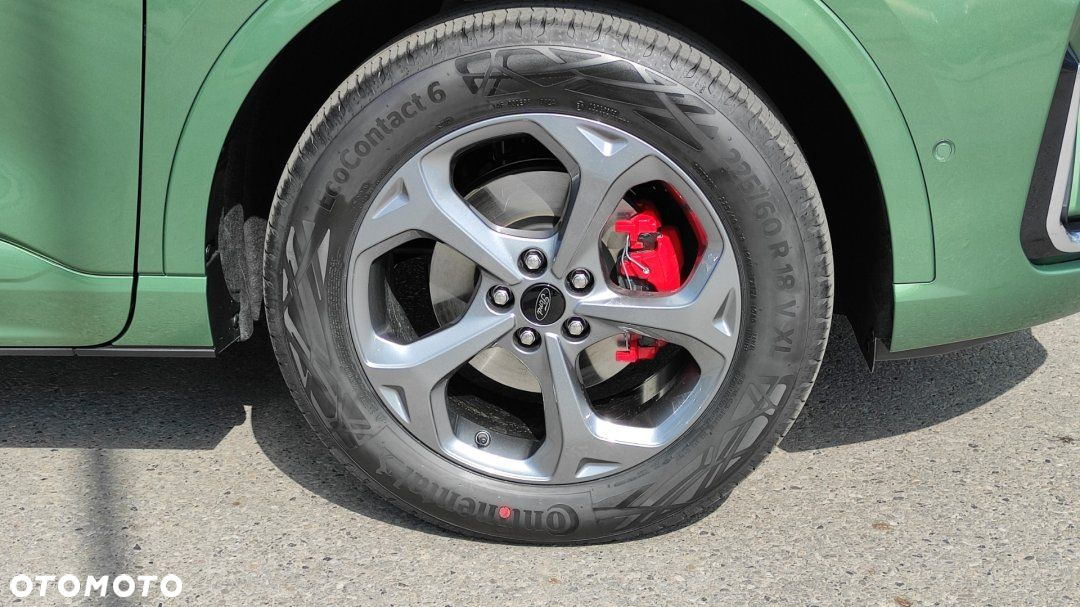 Ford Kuga - 8