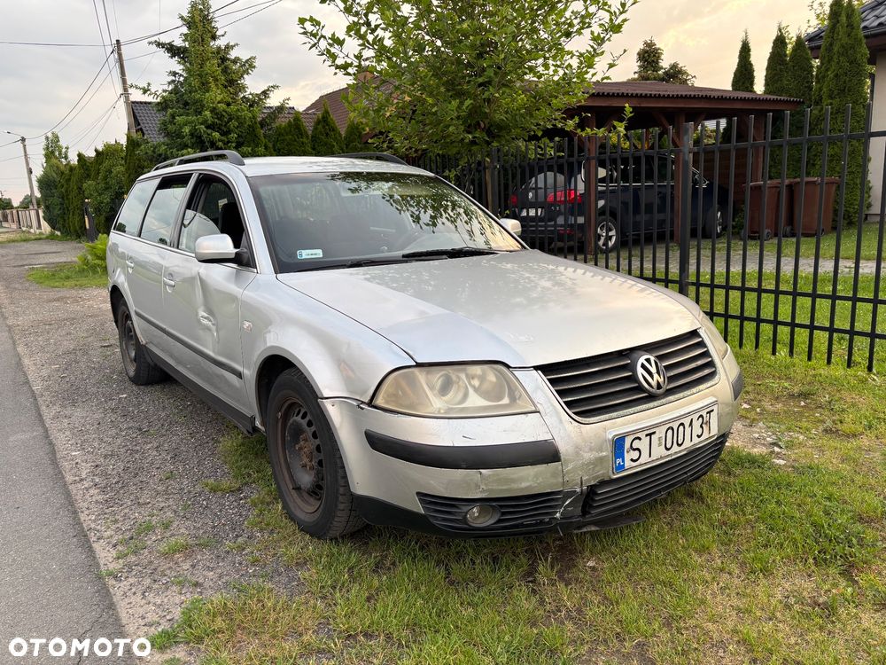 Volkswagen Passat 1.9 TDI Comfortline - 14