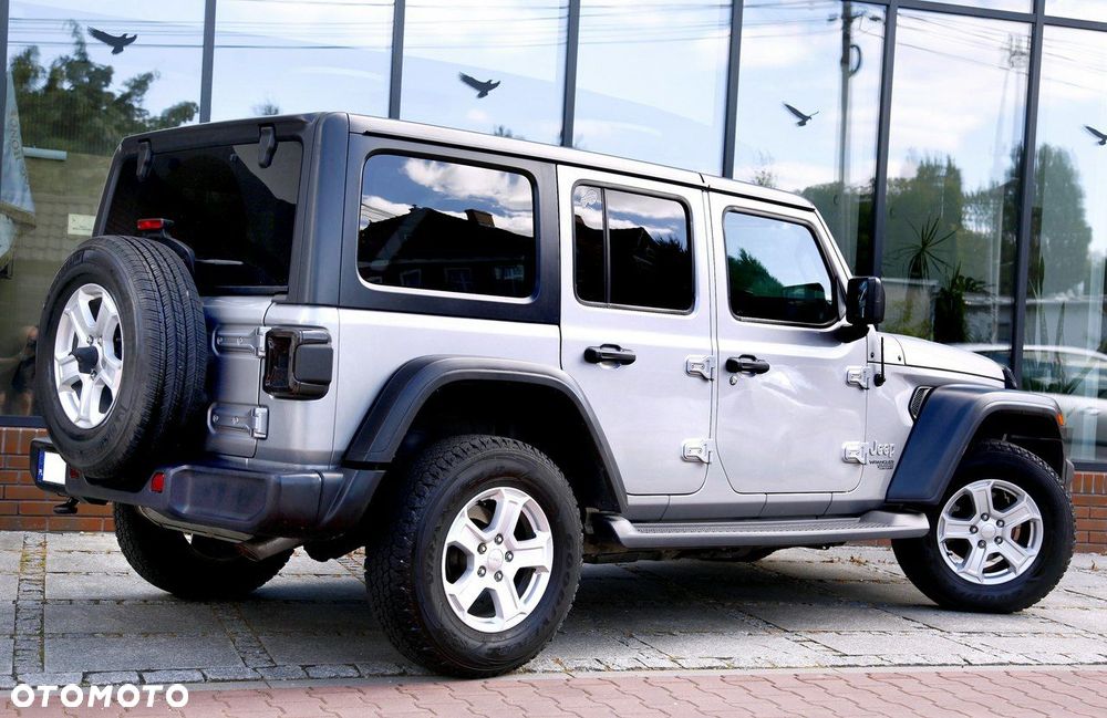 Jeep Wrangler - 7