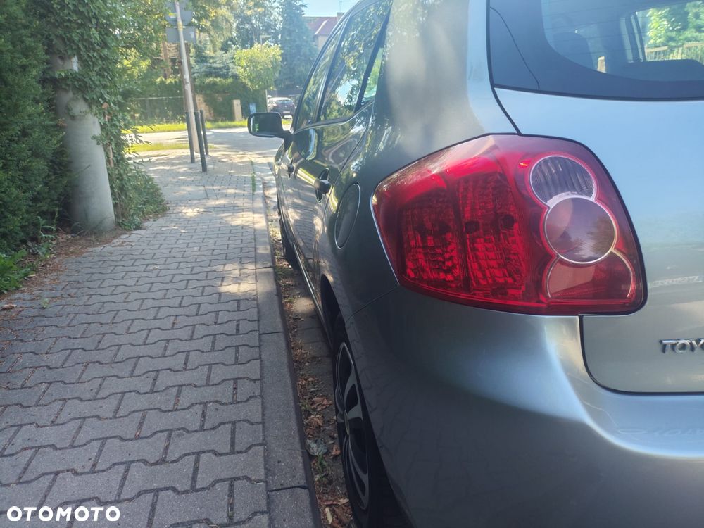 Toyota Auris 1.33 VVT-i Terra - 6